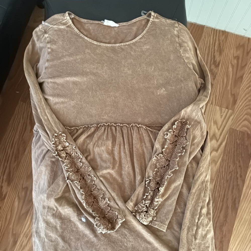 1.4.3. Story by Line Up Brown Long Sleeve Dress